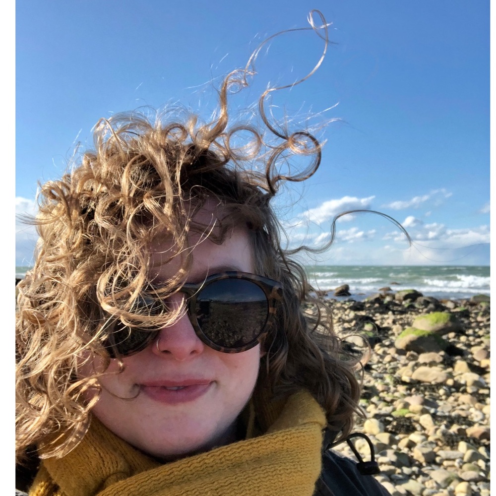 Meet your Posher, Emily